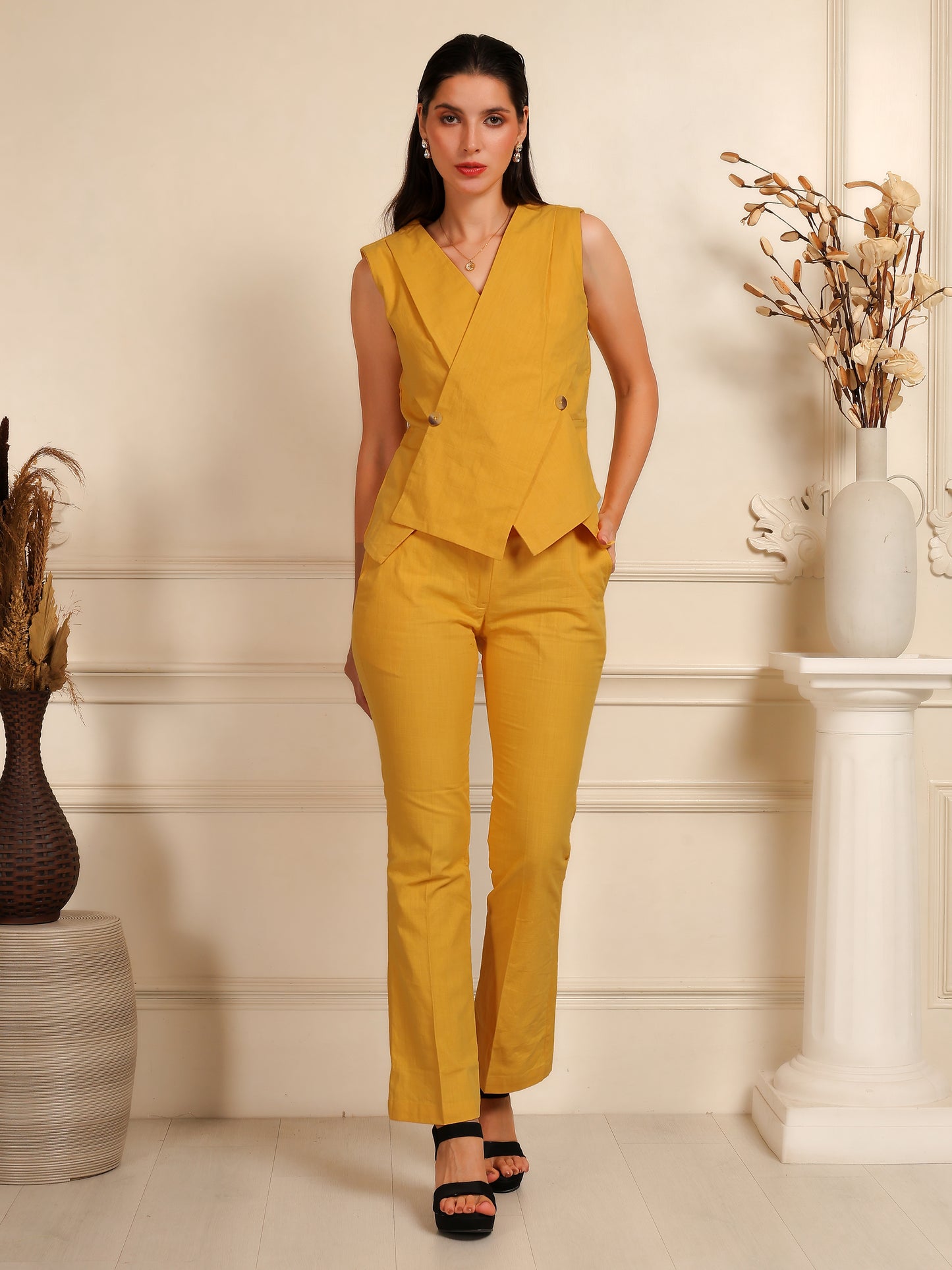 Saffron Sharp Set