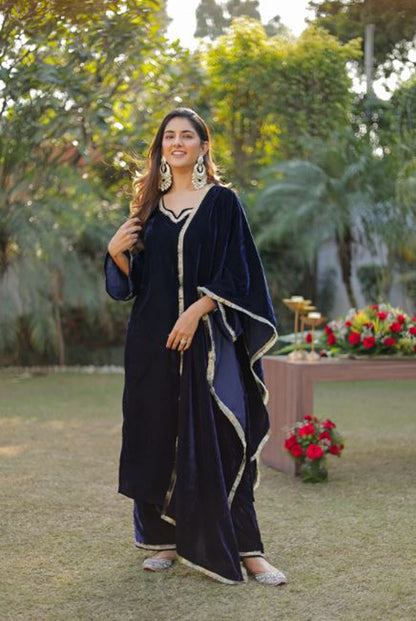 Midnight Velvet Elegance Set